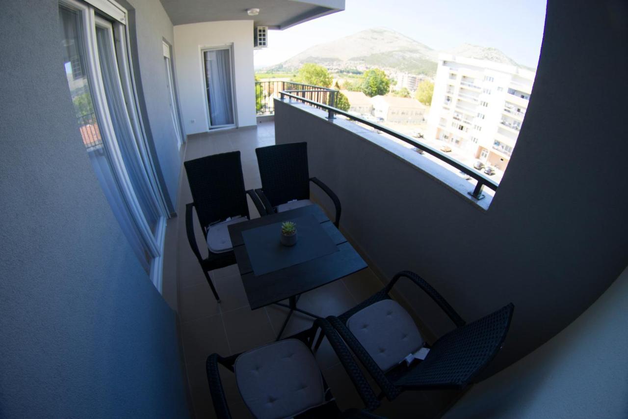 Apartman Sunlight เทรบินเย ภายนอก รูปภาพ