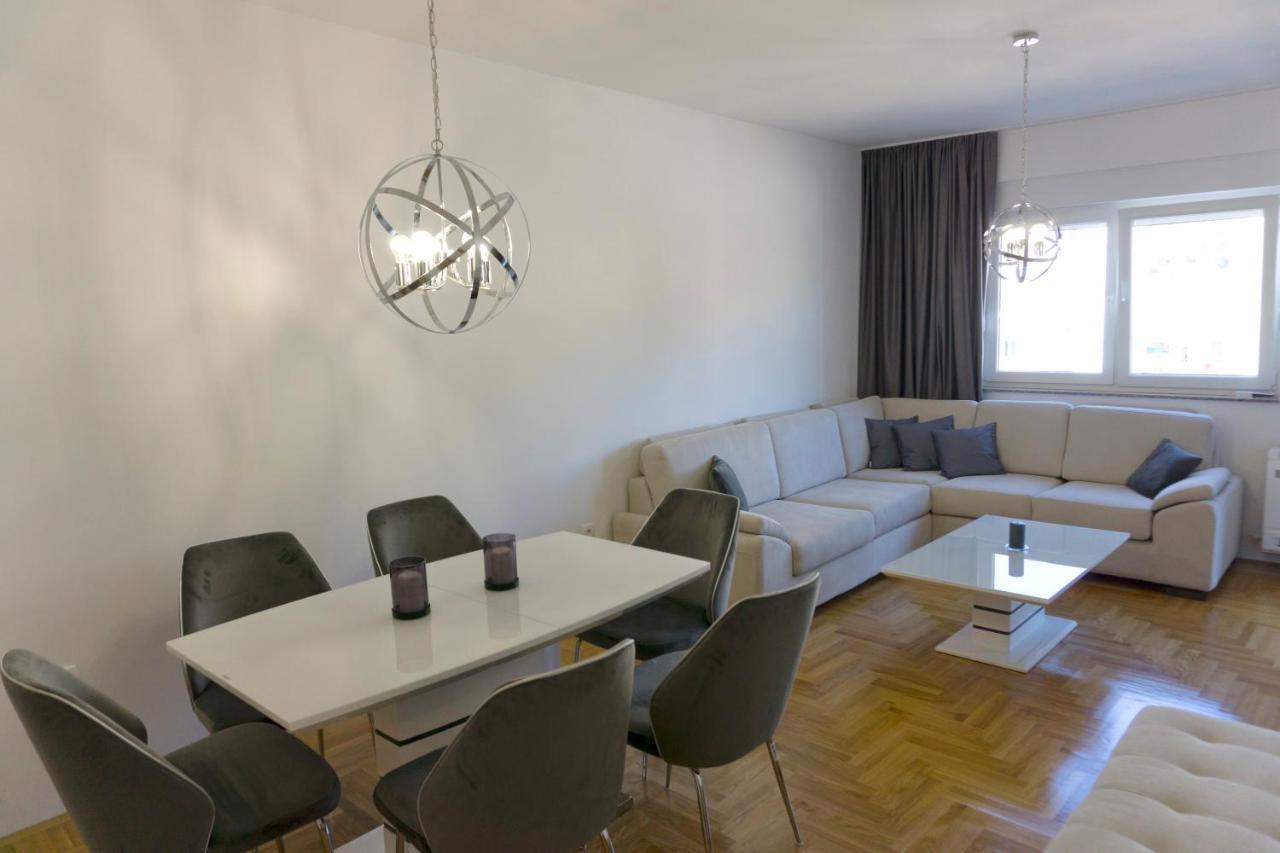 Apartman Sunlight เทรบินเย ภายนอก รูปภาพ